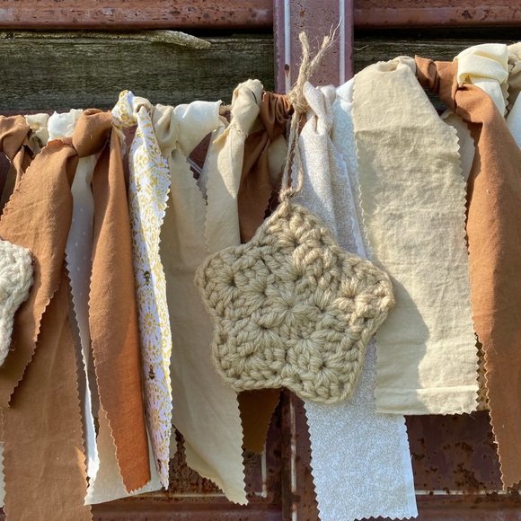 Shabby Chic Fabric & Crochet Star Garland Neutral Handmade Custom Design Decor - Picture 3 of 8